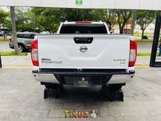 Auto Nissan Frontier 2020 de único dueño en buen estado