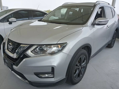 Nissan X-Trail 2.5 Advance 3 Row Cvt