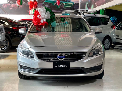 Volvo V60 2.0 Station Wagon 2014 Impecable!!