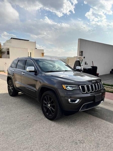 Jeep Grand Cherokee 3.6 Limited Lujo 4x2 Mt