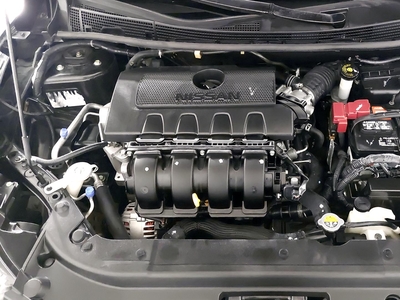 Nissan Sentra 1.8 ADVANCE MT Sedan 2017