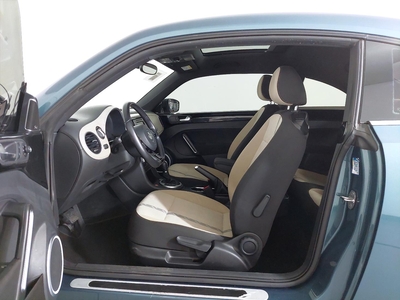 Volkswagen Beetle 2.5 COAST AUTO Hatchback 2018