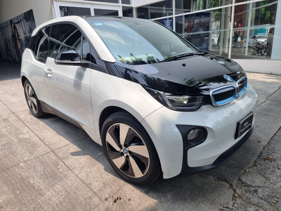 BMW i3 Mobility At