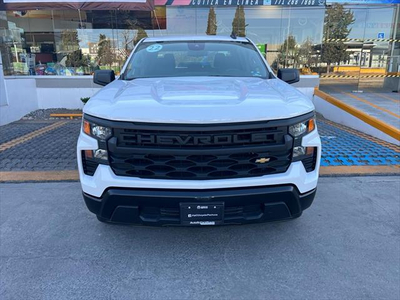 Chevrolet Silverado Doble de Cabina 2.7T 4x4