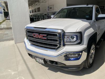 GMC Sierra 5.3 SLE Cabina Regular 4x4 At