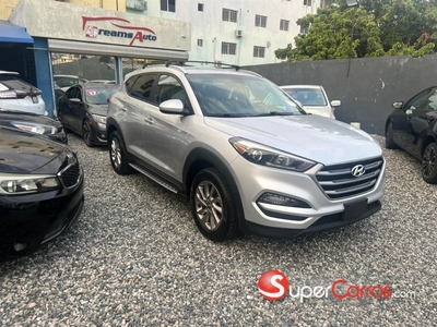 Hyundai Tucson SE 2017