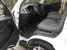 Toyota hiace panel 2012