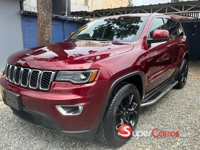 Jeep Grand Cherokee Laredo 4x4 2018