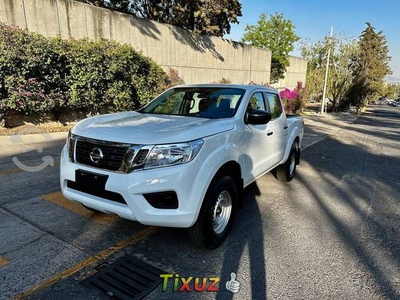 Pick up Nissan Frontier 2019 doble cabina clima