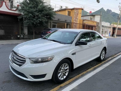 Ford Taurus Sedan