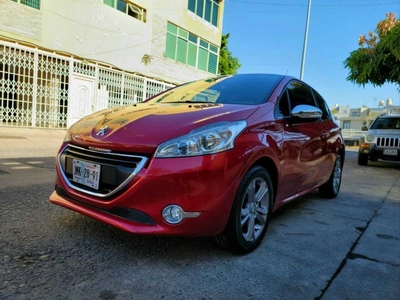 Peugeot 208 1.6 Féline Mt