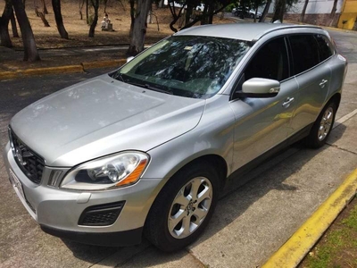 Volvo XC60 3.2 Awd Kinetic At