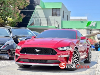 Ford Mustang GT PERFORMANCE 2018