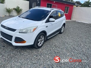 Ford Escape S 2014