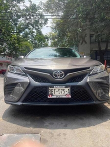 Toyota Camry 2.5 Se At