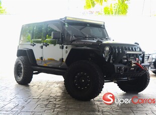 Jeep Wrangler Unlimited Sahara 2012