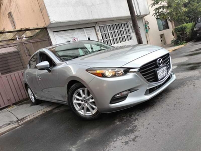 Mazda Mazda 3 Touring