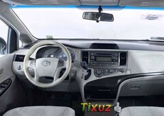 Venta de Toyota Sienna 2012 usado Automatic a un precio de 250999 en Juárez