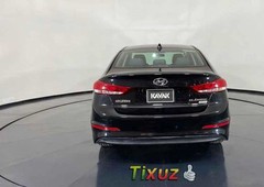 Auto Hyundai Elantra 2018 de único dueño en buen estado