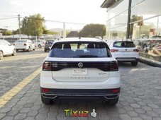 Auto Volkswagen TCross 2020 de único dueño en buen estado