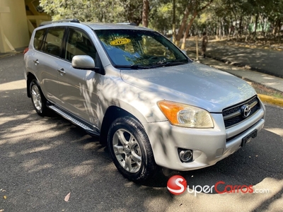 Toyota RAV4 2010