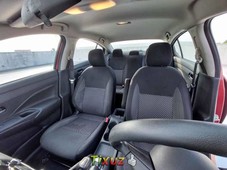 Pongo a la venta cuanto antes posible un Nissan Versa en excelente condicción