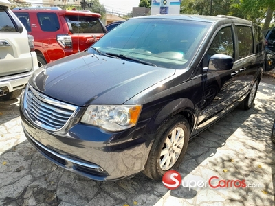 Chrysler Town Country Limited 2014