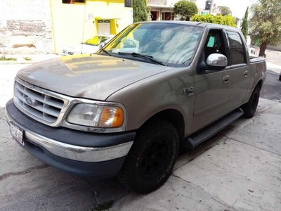 Ford F-150 Triton 4.6 V8