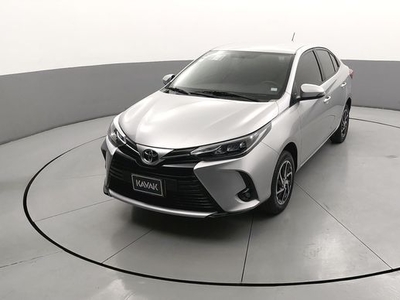 Toyota Yaris 1.5 S Sedan 2021