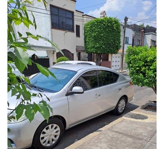 Nissan Versa 1.6 Sense 5vel Mt