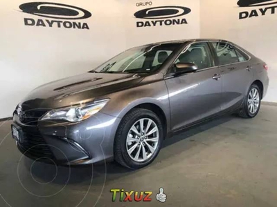 Toyota Camry XLE 25L
