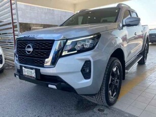 Nissan Frontier 2023 4 cil automatica 4x4 mexicana