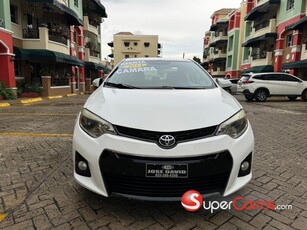 Toyota Corolla LE 2014