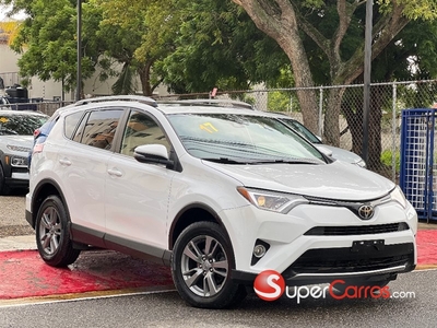 Toyota RAV4 XLE 2017