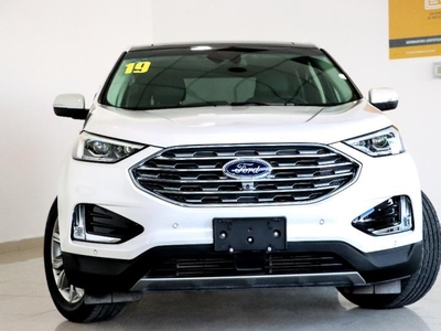 Ford Edge Titanium