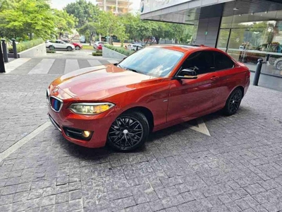 BMW 220i