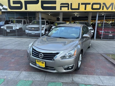 Nissan Altima Advance