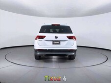 Auto Volkswagen Tiguan 2019 de único dueño en buen estado