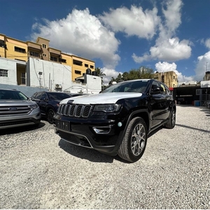 Jeep Grand Cherokee Limited 4x4 2021