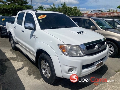 Toyota Hilux SRV 2010