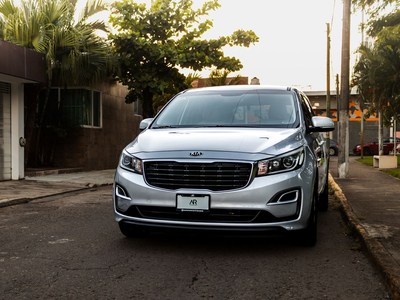 Kia Sedona Lx 2019