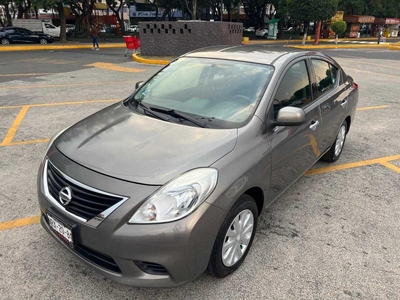 Nissan Versa 1.6 Sense 5vel Mt