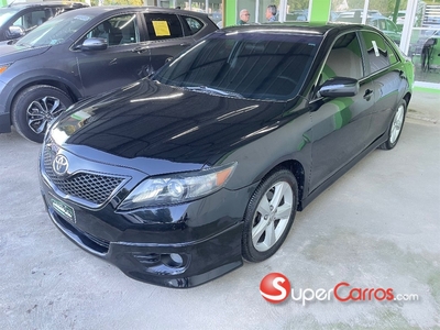 Toyota Camry SE 2011