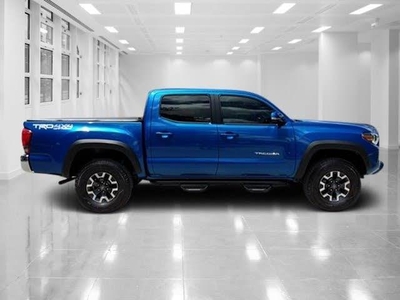 TOYOTA TACOMA TRD 2016