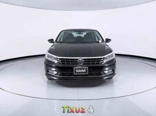 Volkswagen Passat 2016 en buena condicción