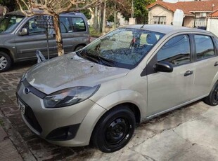 Ford Fiesta 1.6 Max Ambiente Plus Mp3