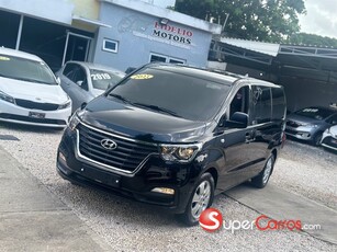 Hyundai Grand Starex 2021