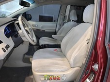 Se vende urgemente Toyota Sienna 2011 en Las Margaritas