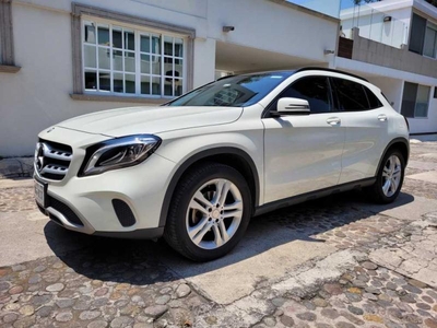 Mercedes-Benz Clase GLA 1.6 180 Cgi Mt