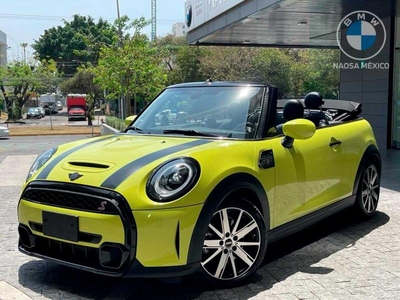 Mini Cooper S Iconic Sidewalk Convertible 2022